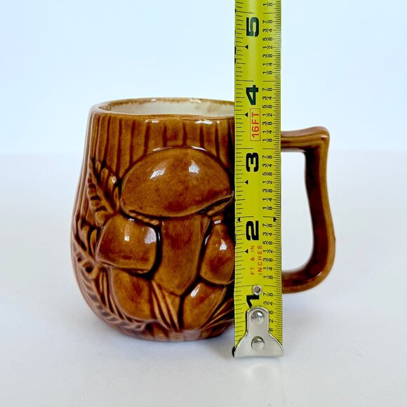 Vintage 70s Cottagecore Arnel's Merry Mushroom Ceramic Mug and Tray Snack Set - Picture 17 of 17